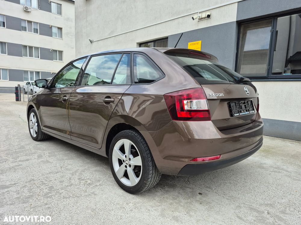Skoda Rapid - 3