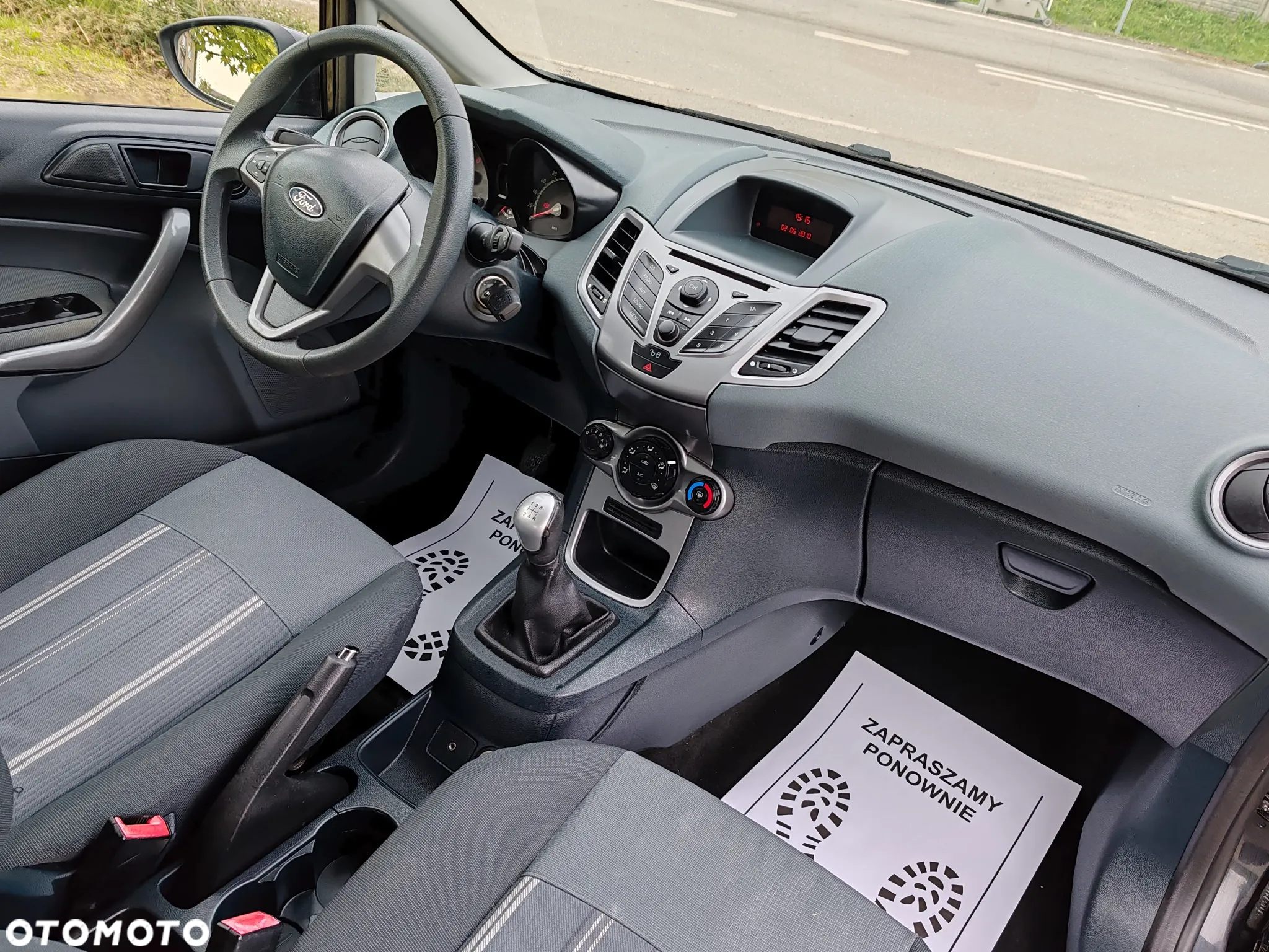 Ford Fiesta - 10