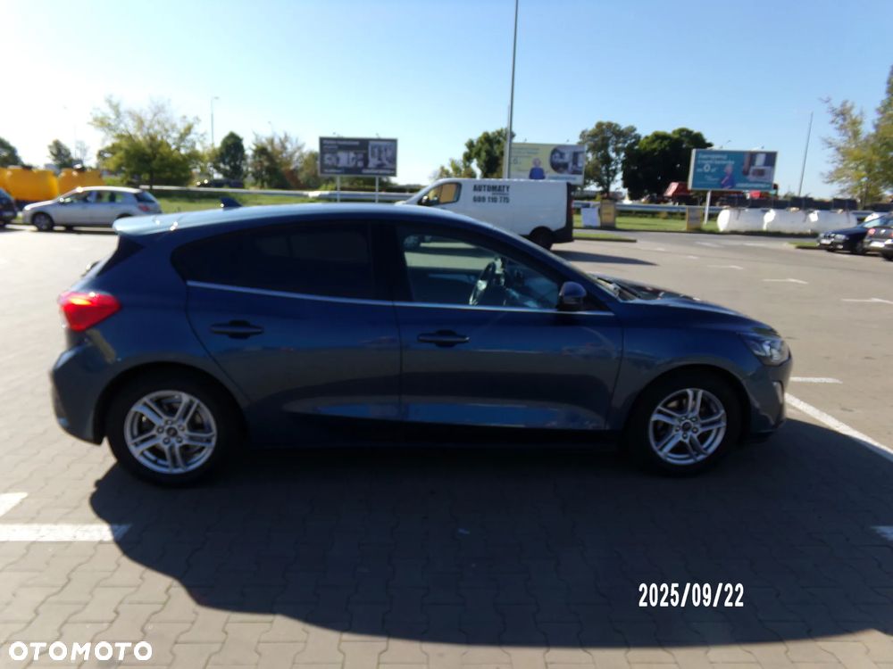 Ford Focus 1.0 EcoBoost Connected - 3