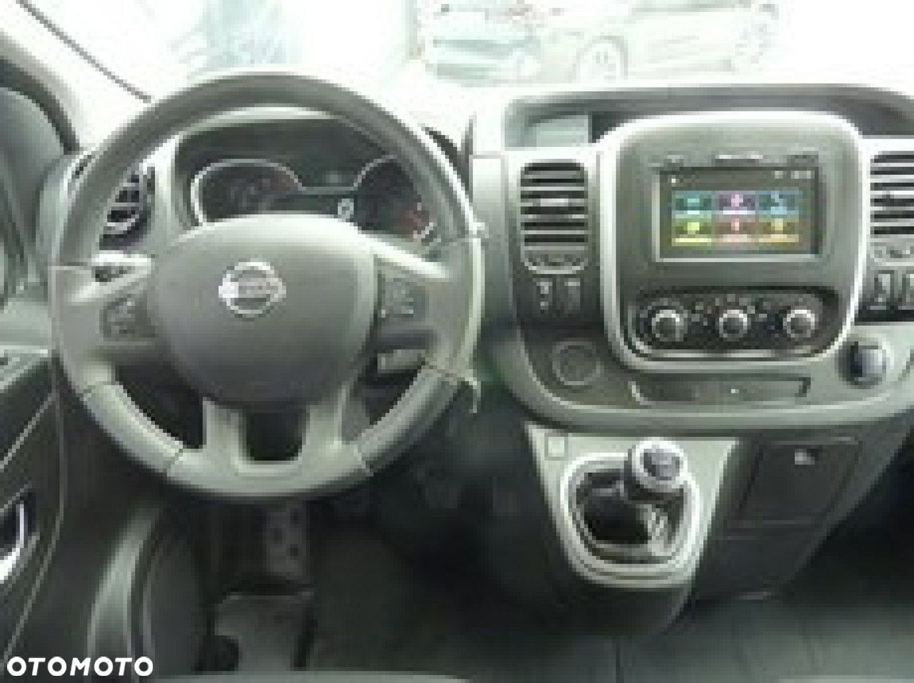 Nissan NV300 - 21