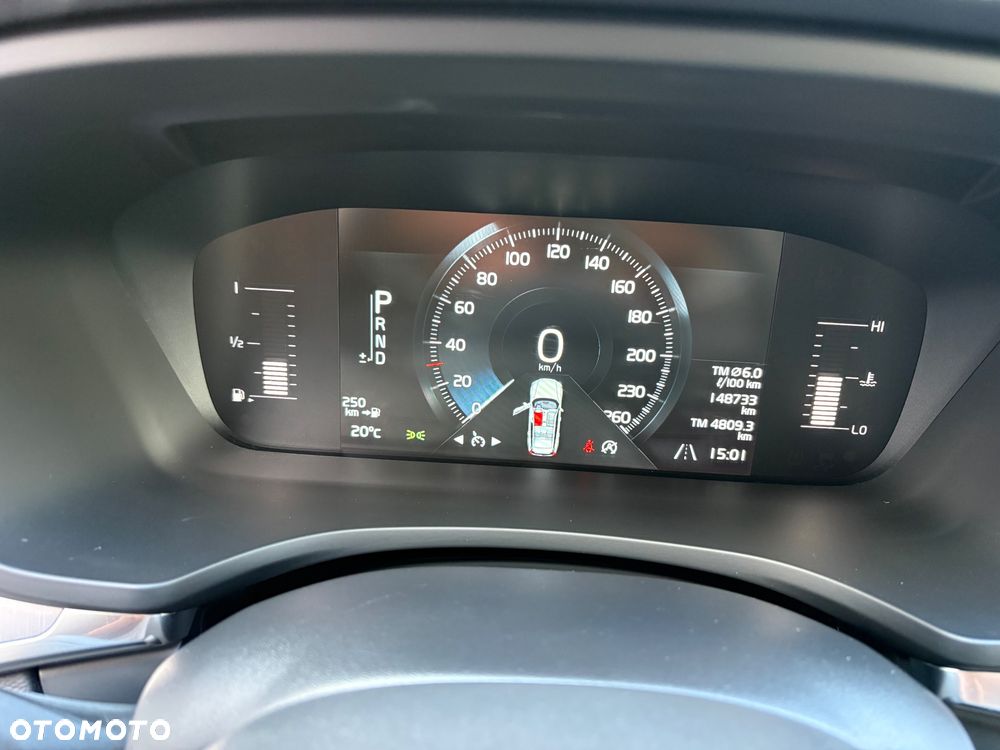 Volvo V60 D3 Momentum Pro - 10