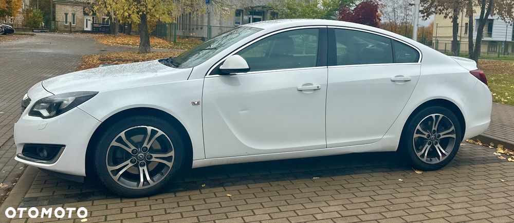 Opel Insignia 1.6 SIDI Turbo ecoFLEX Start/Stop Edition - 3