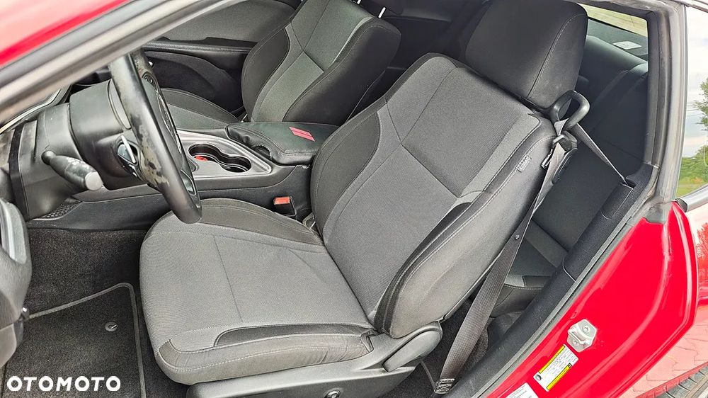 Dodge Challenger 3.6 SXT Plus - 18