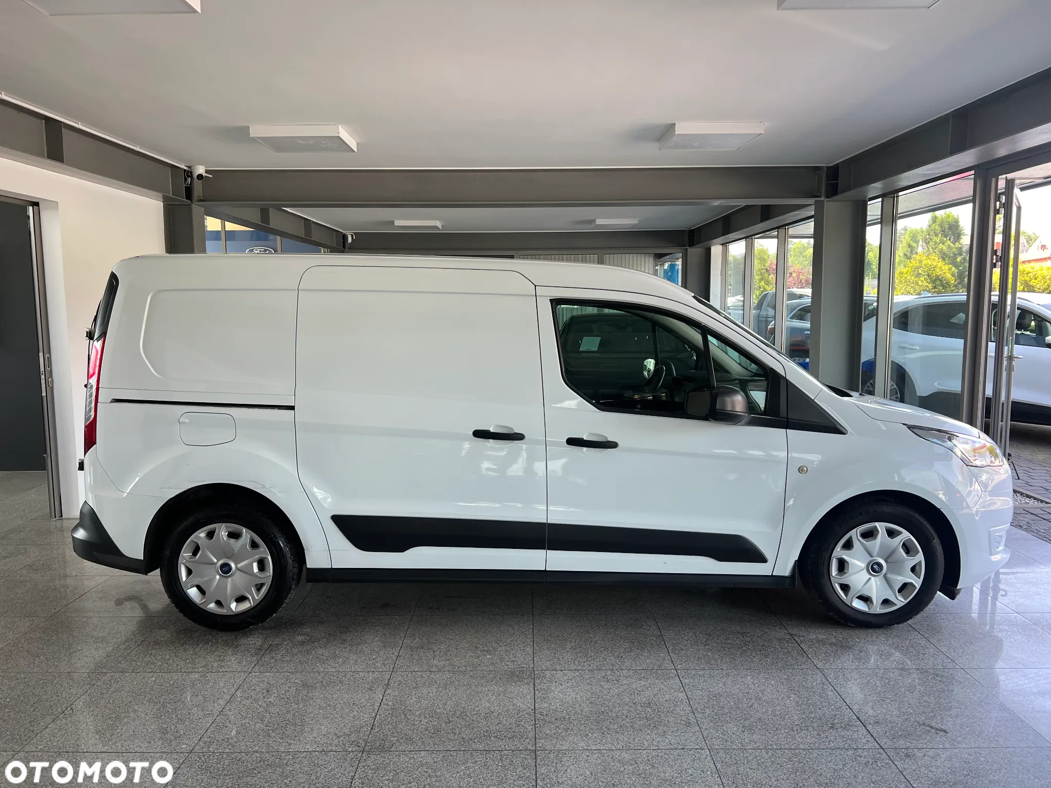 Ford Connect - 17