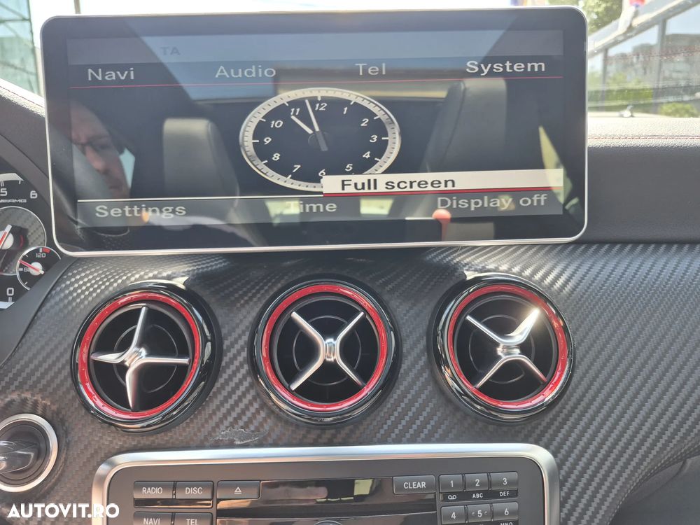 Mercedes-Benz A 45 AMG 4Matic AMG Speedshift 7G-DCT - 23