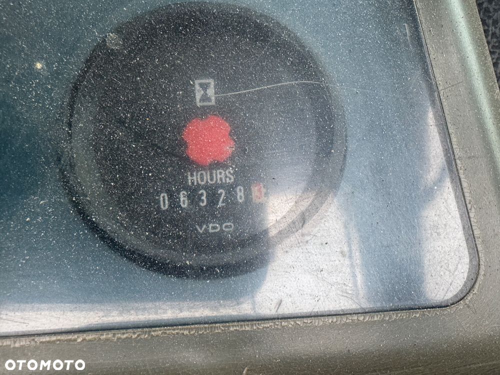 Komatsu SHANTUI SD16 - 2