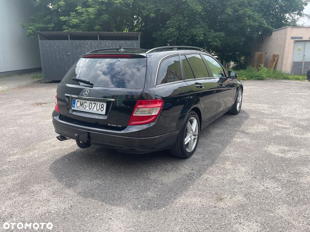 Mercedes-Benz Klasa C 200 CDI BlueEff Avantgarde - 5