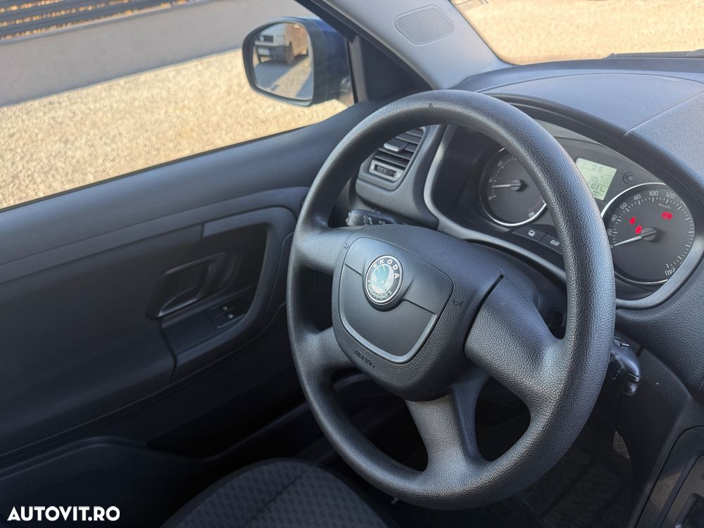 Skoda Fabia 1.2 HTP Elegance Green tec - 8