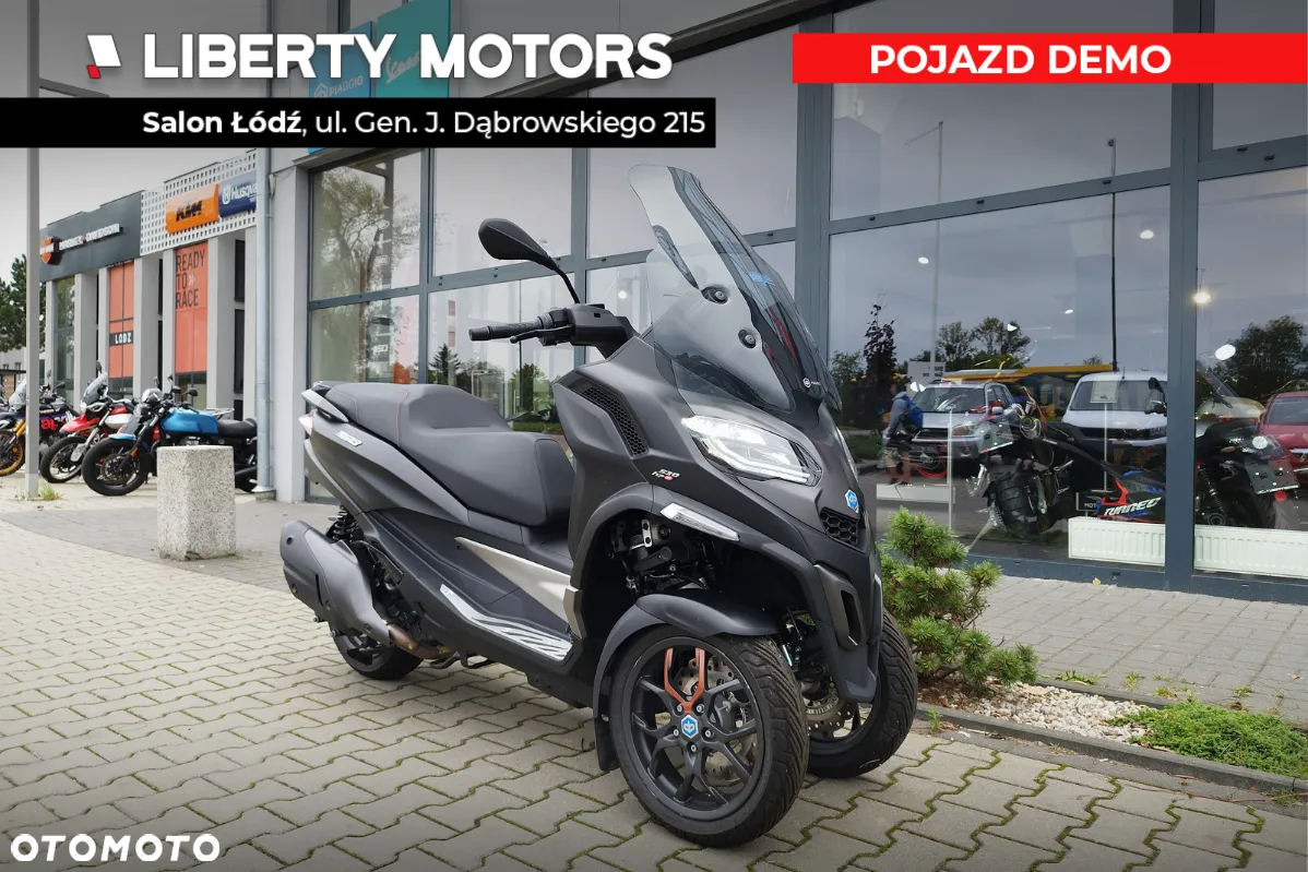 Piaggio MP-3 - 2