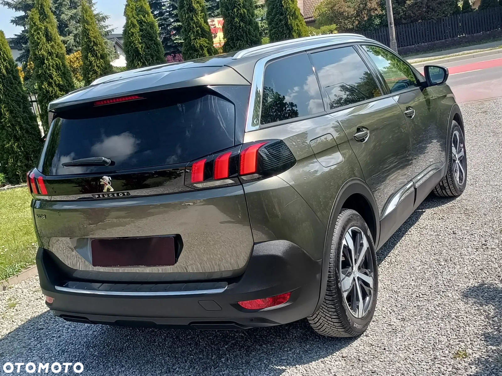 Peugeot 5008 - 12