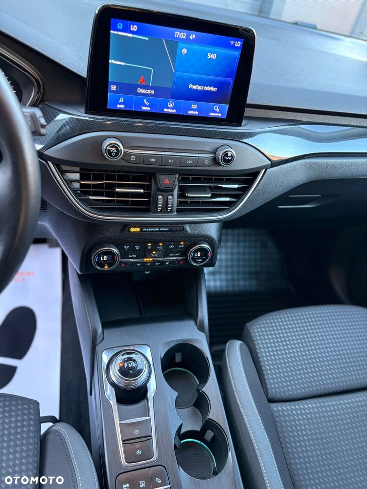 Ford Focus 1.5 EcoBlue Start-Stopp-System COOL&CONNECT DESIGN - 10