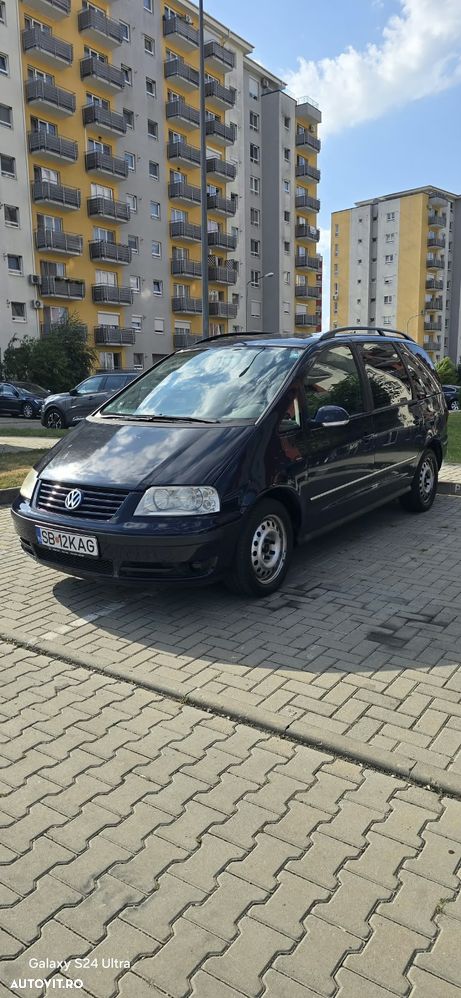 Volkswagen Sharan 2.0 TDI Comfortline - 7