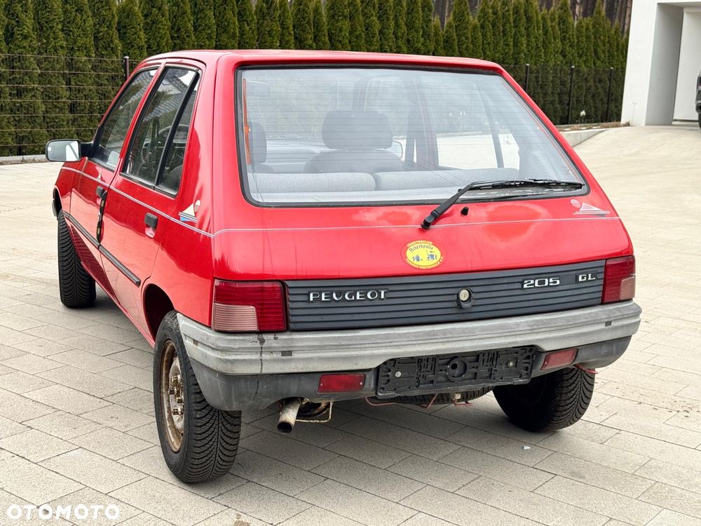 Peugeot 205 - 3