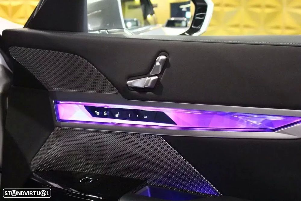 BMW i7 eDrive50 - 20