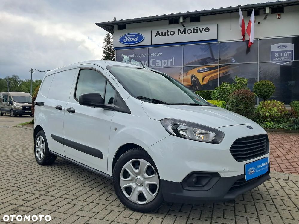 Ford Transit Courier - 1
