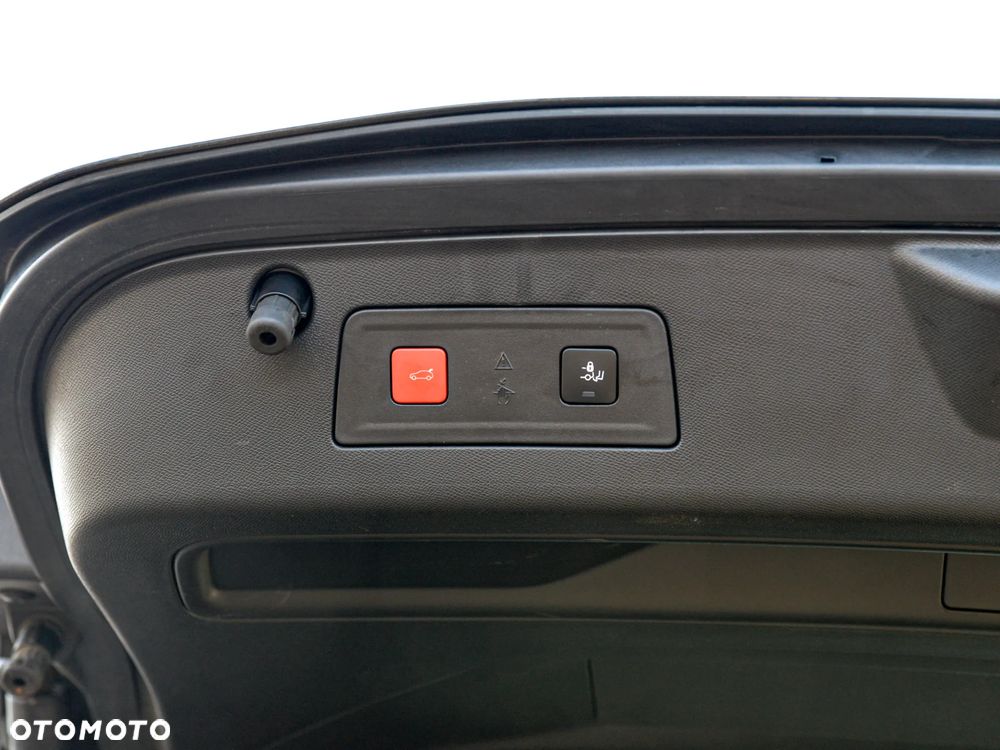 Peugeot 508 225 e-EAT8 GT - 16