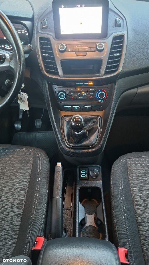 Ford Transit Connect - 16
