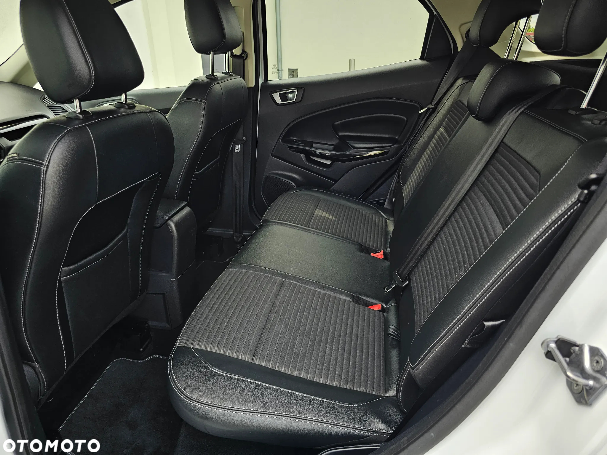 Ford EcoSport 1.0 EcoBoost TITANIUM - 18