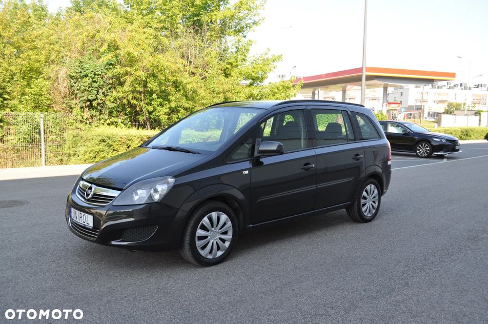 Opel Zafira 1.8 Family - 2