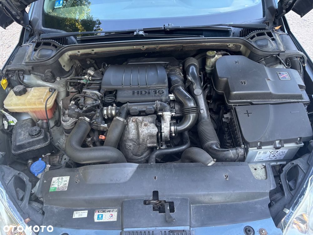 Peugeot 407 - 13