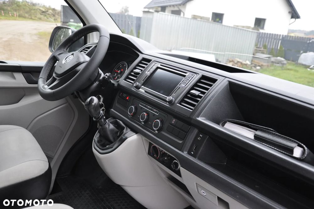 Volkswagen Transporter - 20