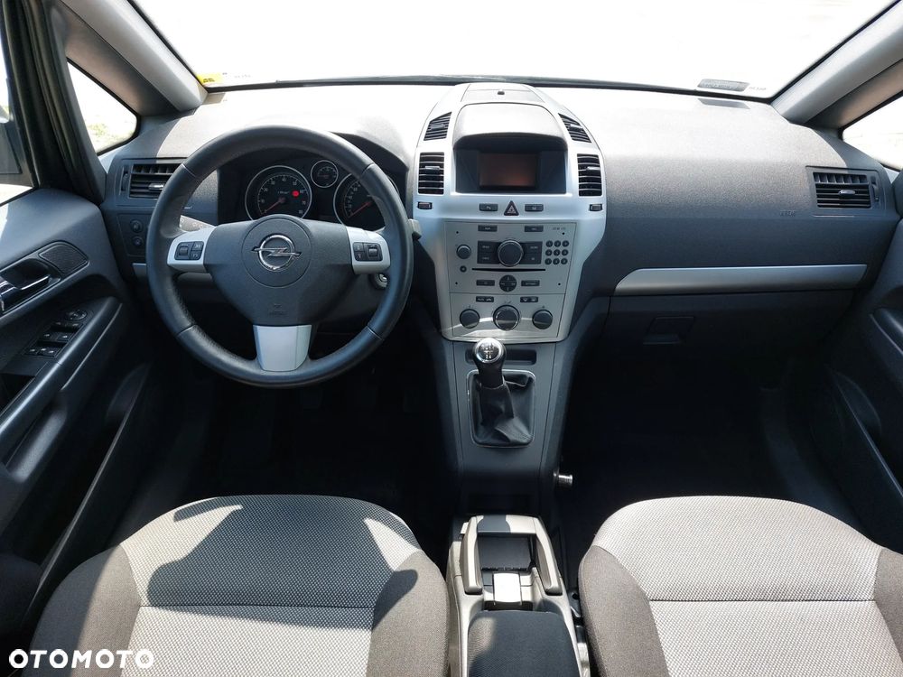 Opel Zafira - 7