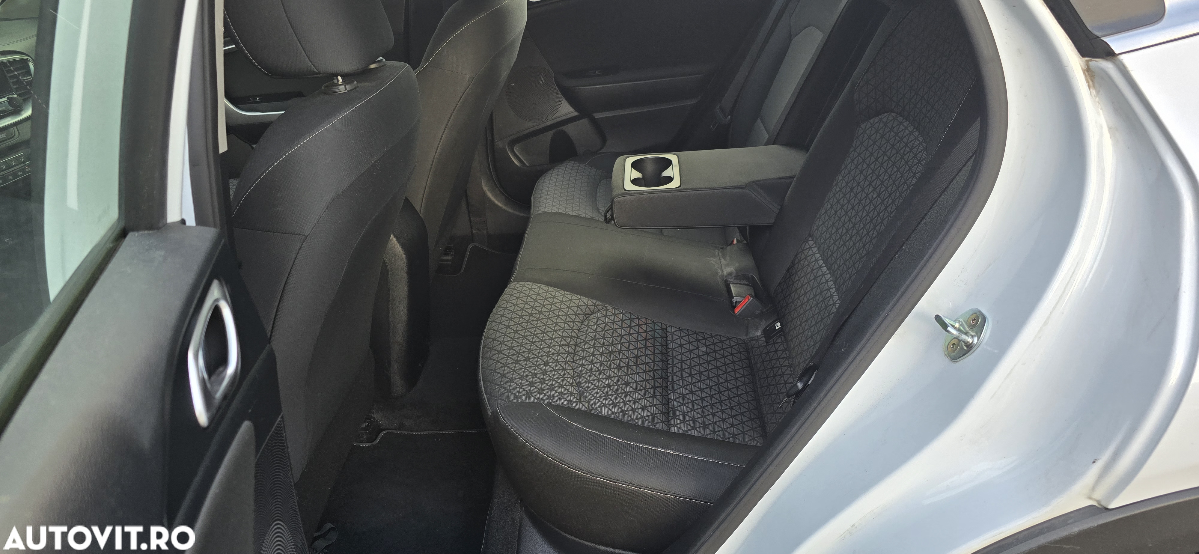 Kia XCeed 1.6 DSL MHEV HP 7DCT City+ - 16
