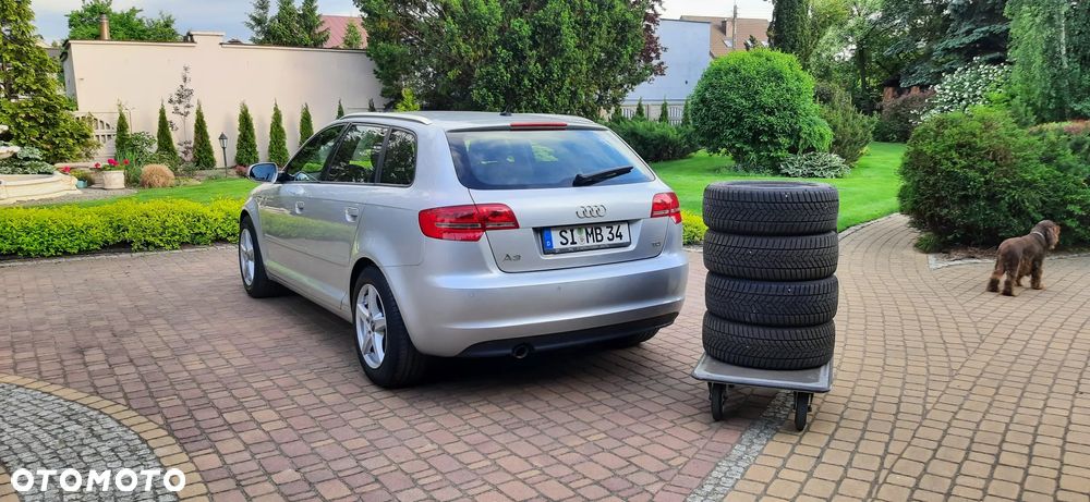 Audi A3 Sportback - 3