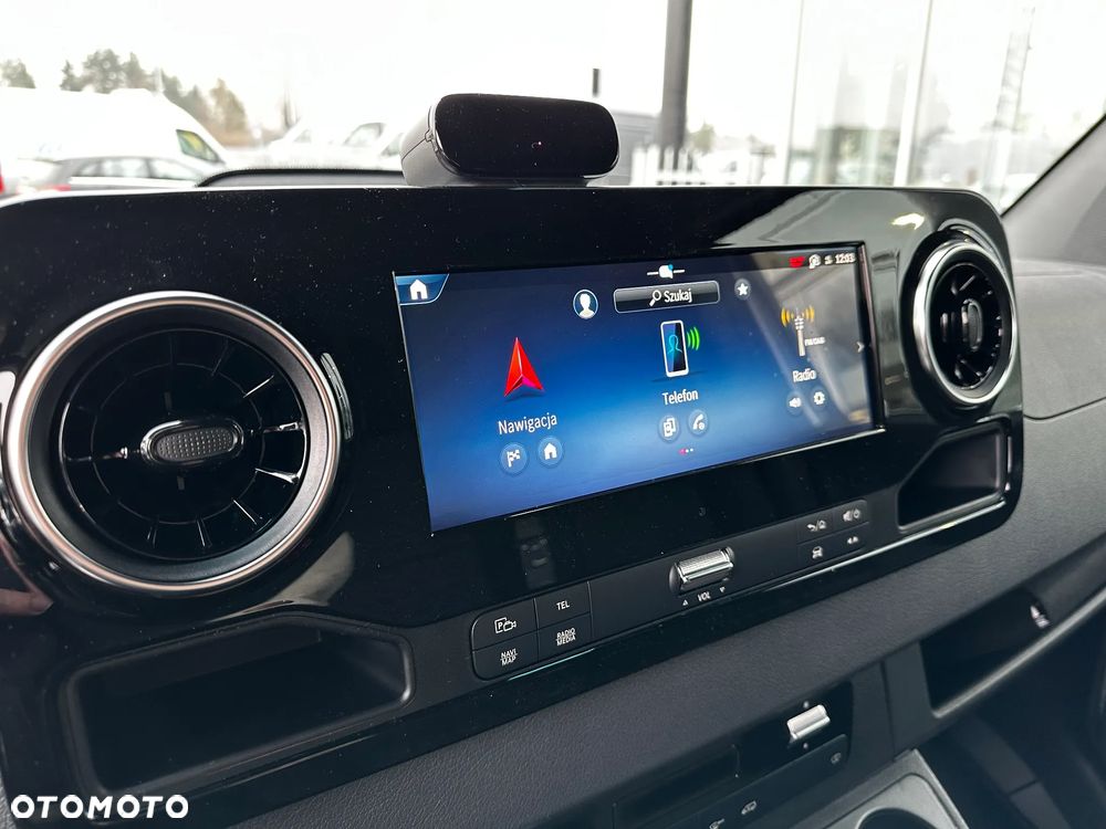 Mercedes-Benz Sprinter 319 CDI Furgon SELECT L3H2 - 17