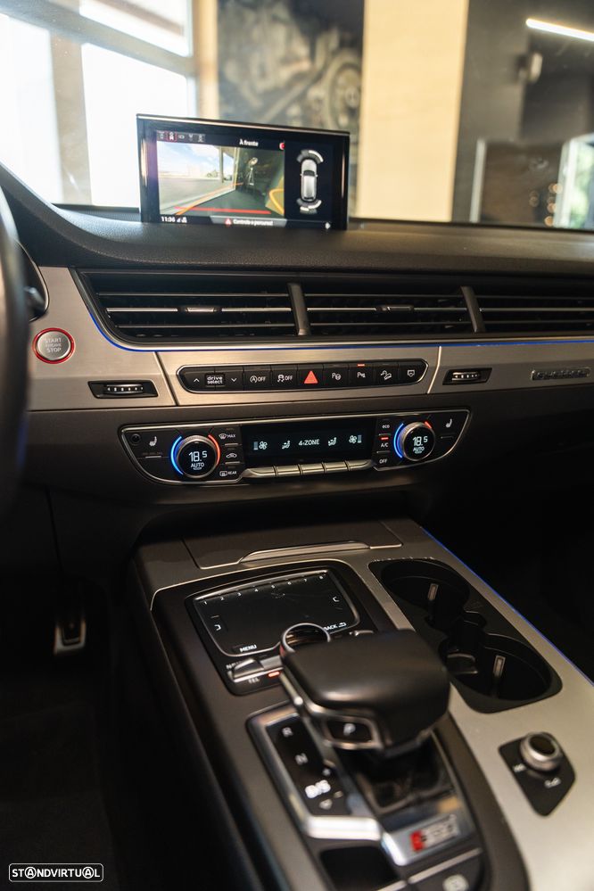 Audi SQ7 4.0 TDI quattro tiptronic - 16