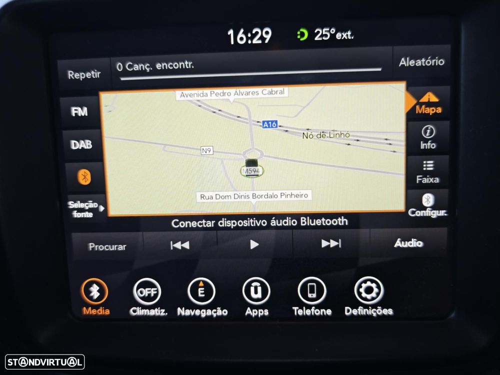 Jeep Renegade 1.6 MJD Limited - 23