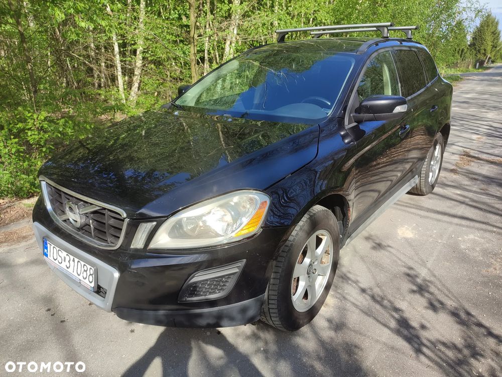 Volvo XC 60 2.4D AWD R-Design - 19