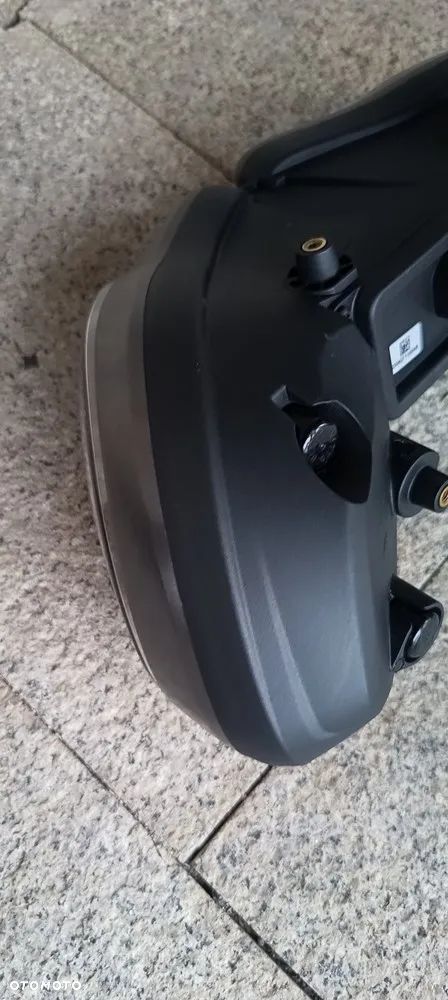 TRIUMPH STREET TRIPLE 765 RS  LICZNIK ZEGARY LAMPA REFLEKTOR - 17