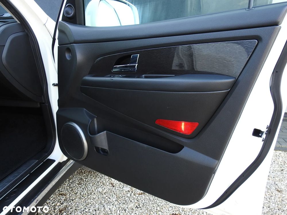 SsangYong/KGM Rexton - 26