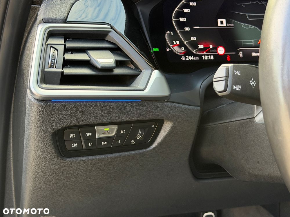 BMW Seria 3 - 25