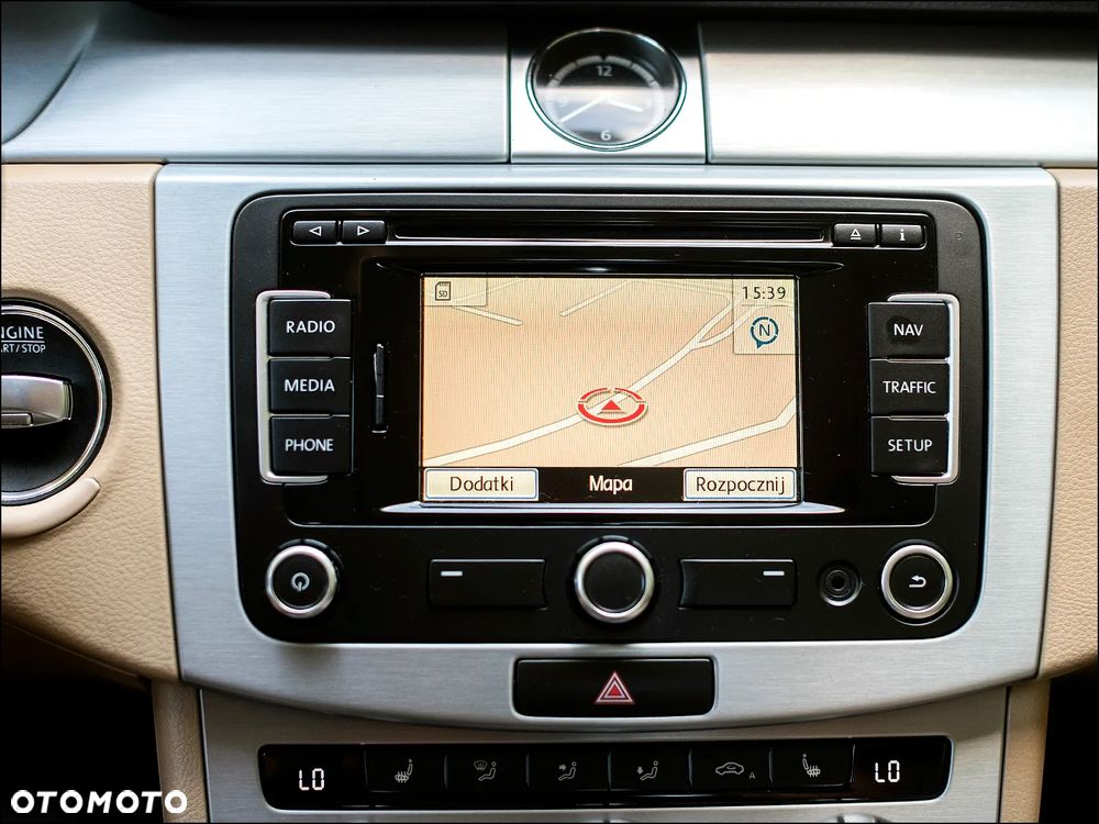 Volkswagen Passat CC - 24