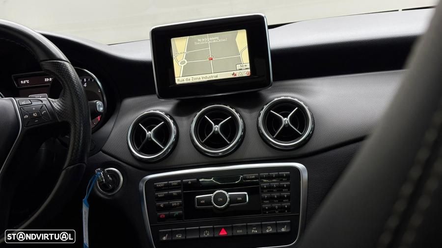 Mercedes-Benz GLA 220 CDI Urban 4-Matic - 13