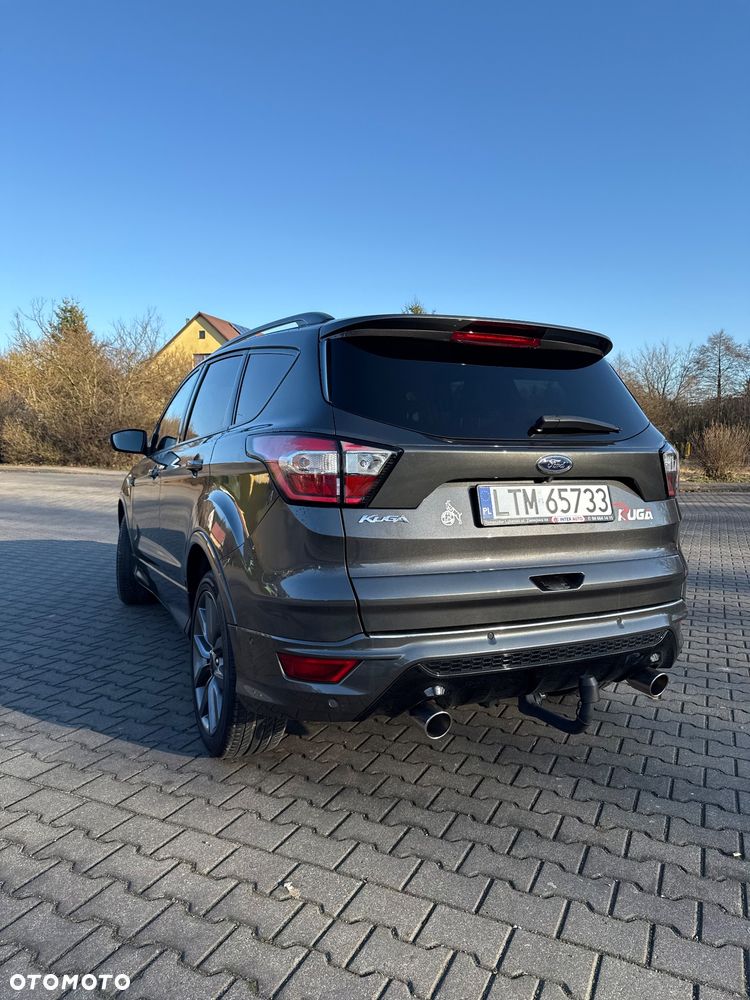 Ford Kuga - 8