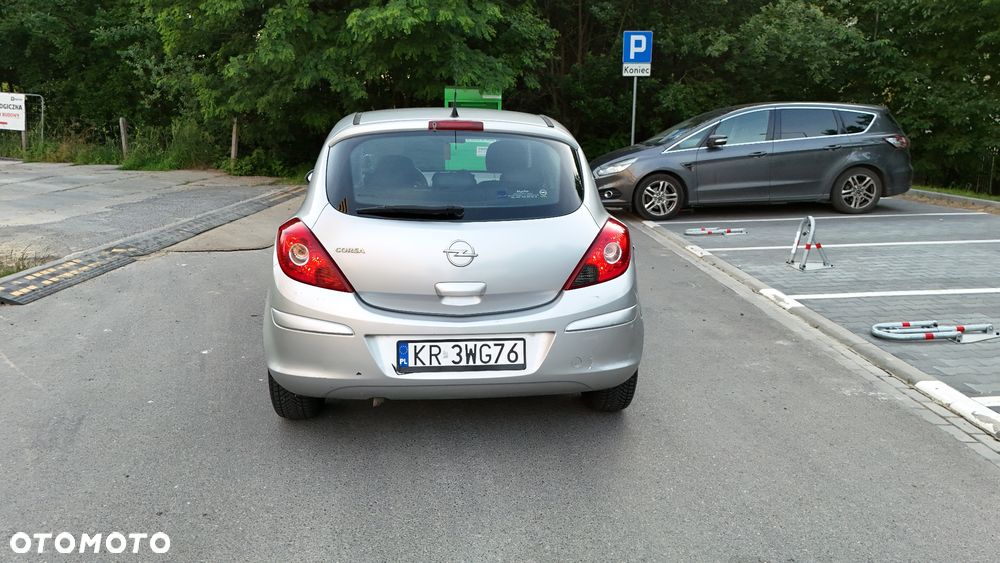 Opel Corsa 1.2 16V Enjoy - 4