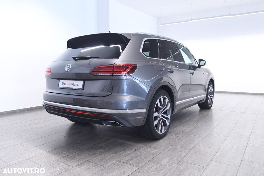 Volkswagen Touareg - 3