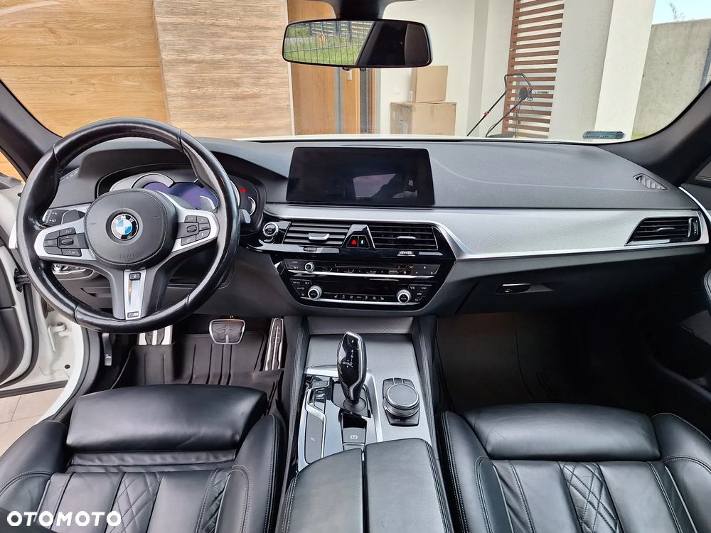 BMW Seria 5 530i xDrive M Sport sport - 25