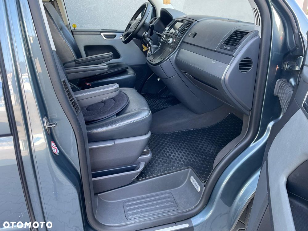 Volkswagen Transporter Multivan Comfortline - 9