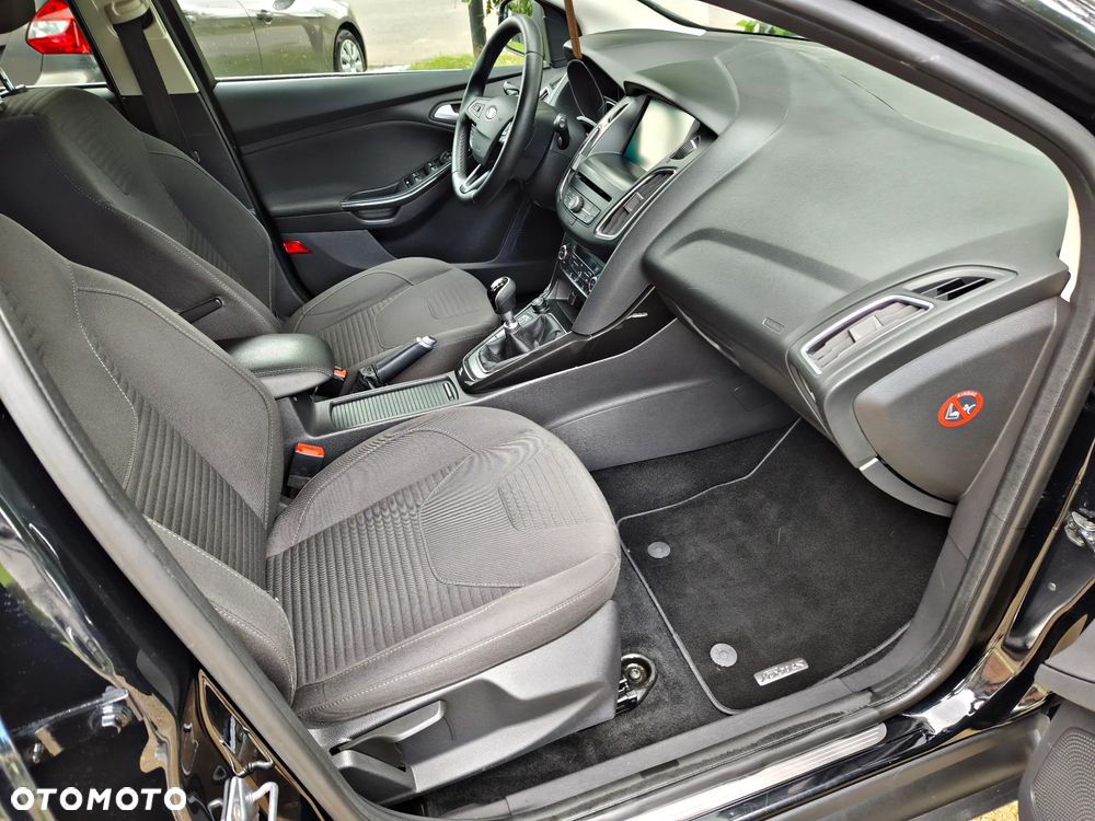 Ford Focus 1.5 TDCi DPF Start-Stopp-System Titanium - 8