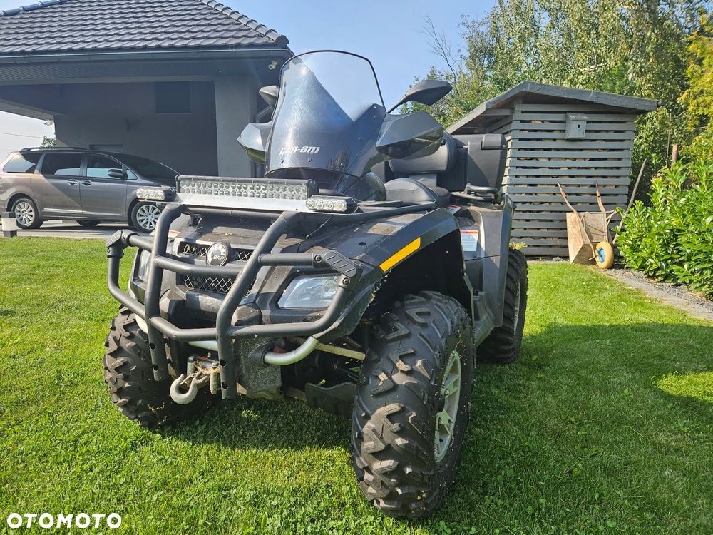 Can-Am Outlander - 8