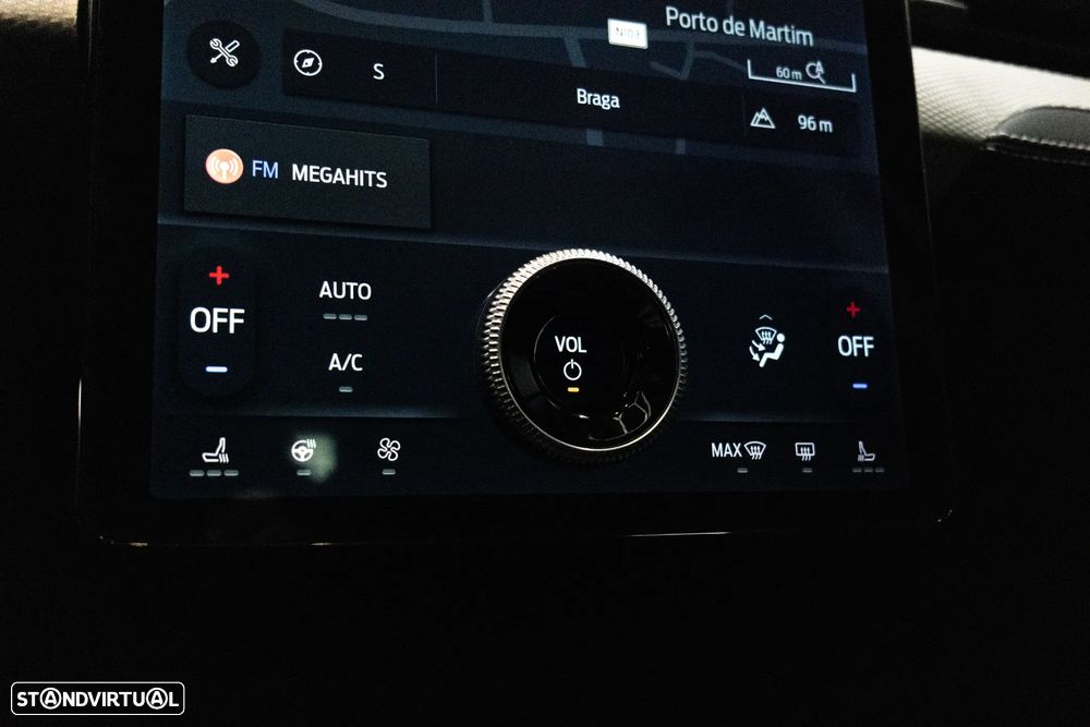 Ford Mustang Mach-E Standard - 17