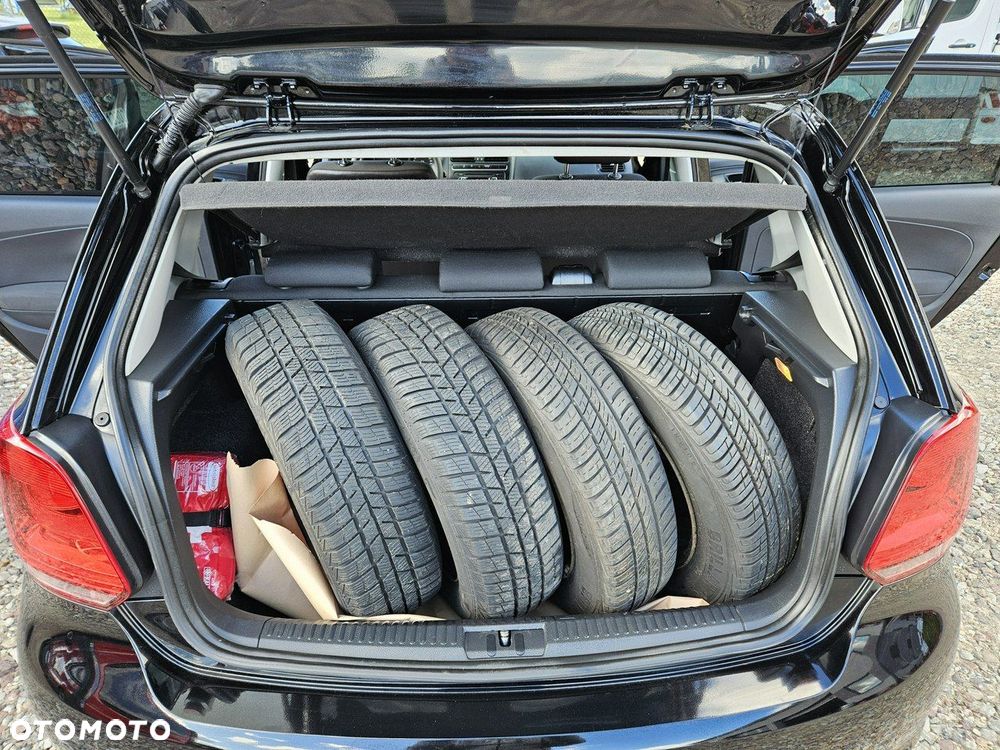 Volkswagen Polo - 17