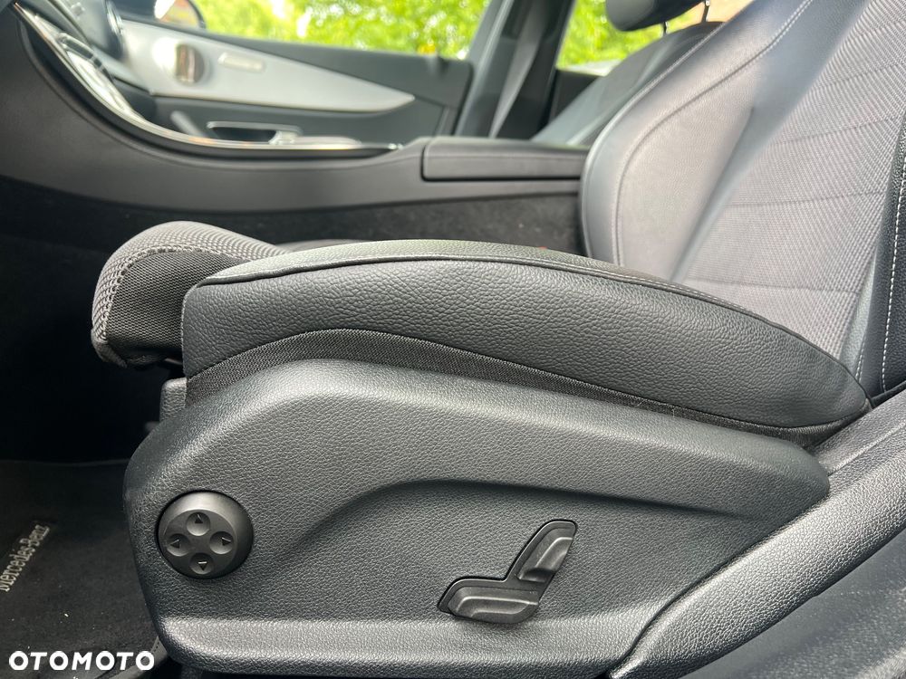 Mercedes-Benz Klasa E 220 d 9G-TRONIC Avantgarde - 14