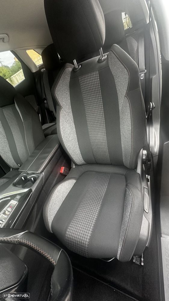 Peugeot 3008 1.6 BlueHDi Allure EAT6 - 8