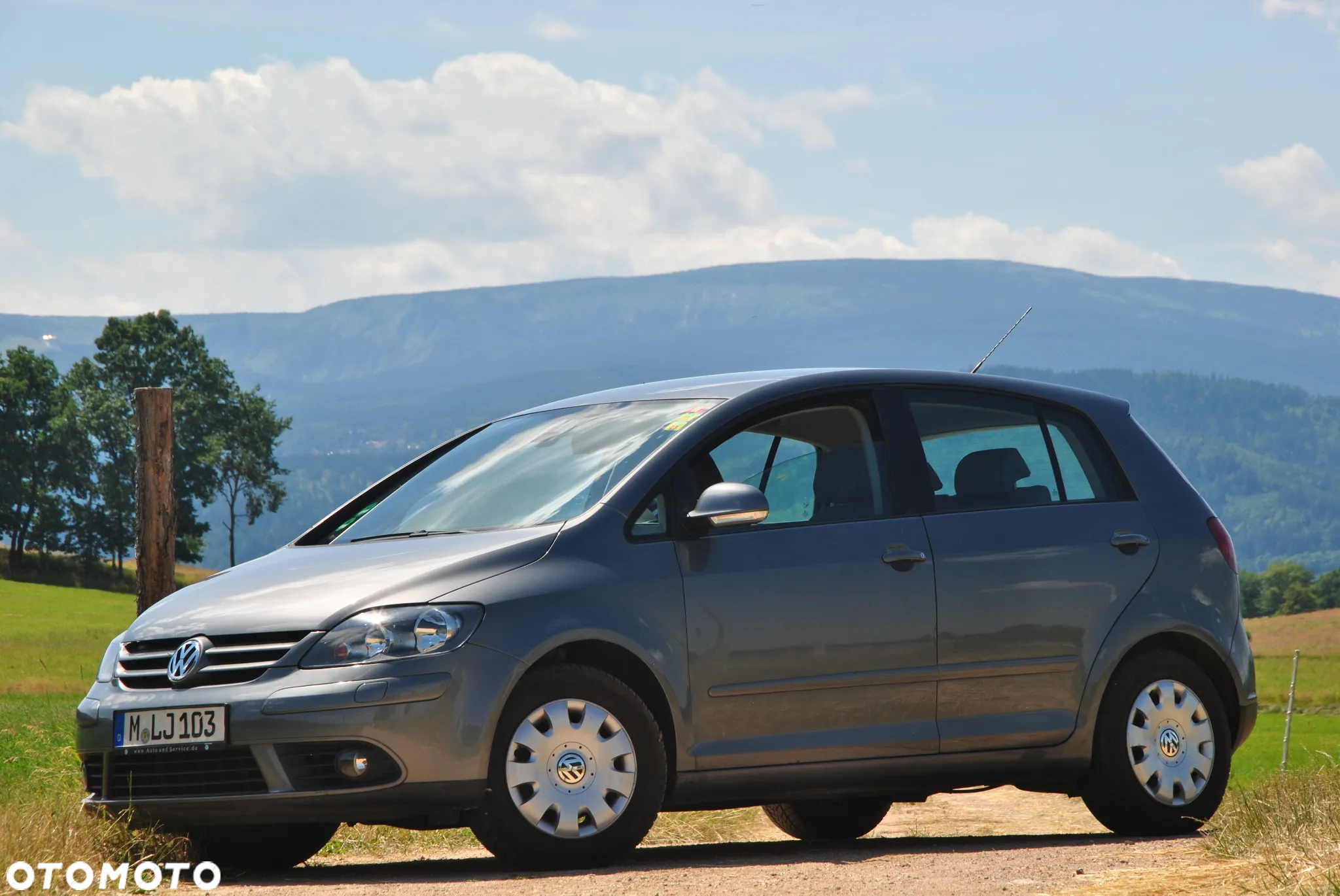 Volkswagen Golf Plus 1.6 FSI Comfortline - 12