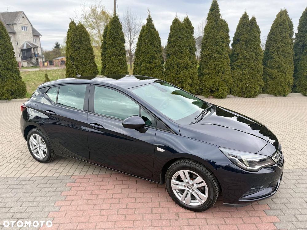 Opel Astra - 4